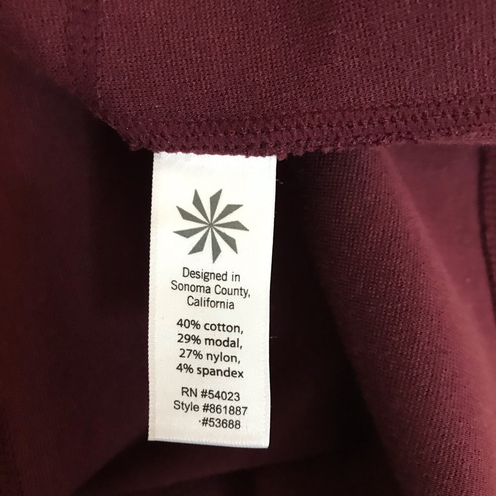Athleta Mini Skirt - Size XS - Picture 11 of 11